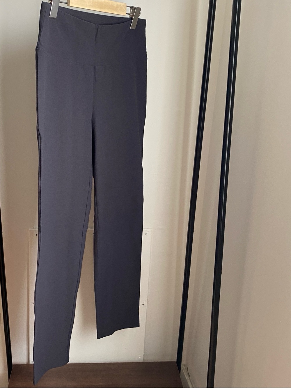 Eileen Fisher Pull-On Straight Leg Pants Dark Gray XS - Picture 8 of 9
